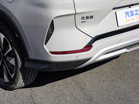 2025�� EV �Ǽݰ� 605km �콢��