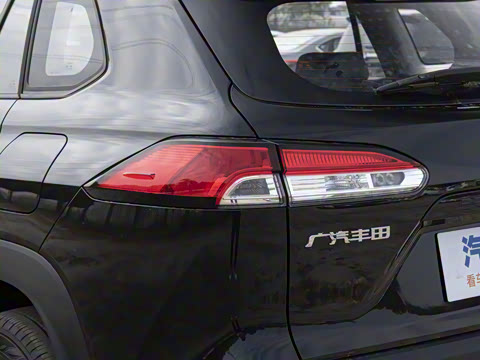 2024�� 2.0L CVT����plus��