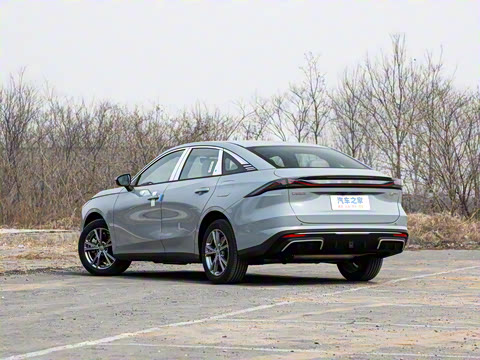 2025�� EM-i 140km Զ����