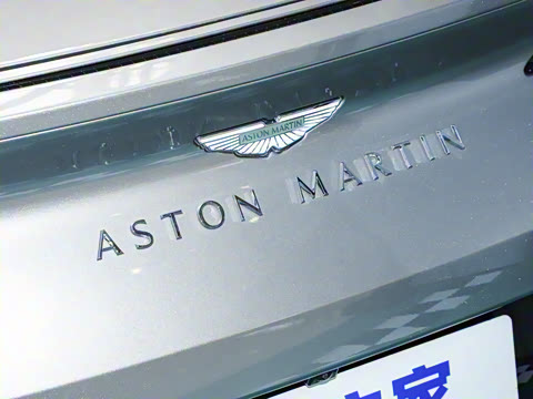 2025�� 4.0T V8 Coupe