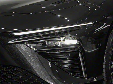 2024�� ���� 520km ����AR-HUD��