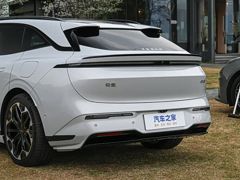 2025�� �����������Ǽݰ� 100kWh