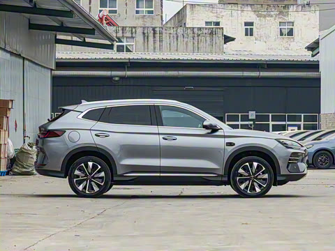 2025�� EV �Ǽݰ� 520km �����