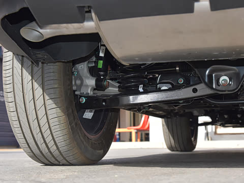 2025�� 2.0TD XWD �Զ�����+�ӳ��� 7��