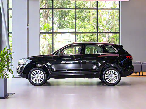 2025�� 2.0TSI ��Ӱ��