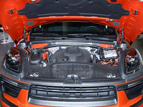 2025�� Macan 2.0T ���ΰ�