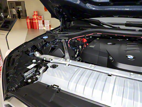 2025�� xDrive30L ������ M�˶���װ