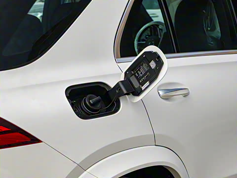 2025�� AMG GLE 53 4MATIC+