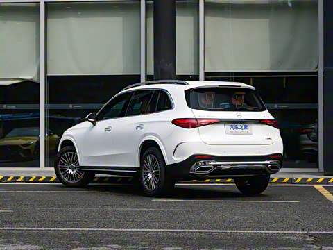 2025�� �Ŀ� GLC 300 L 4MATIC ������ 7��