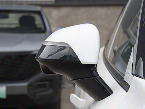 2025�� 560MAX 185kW