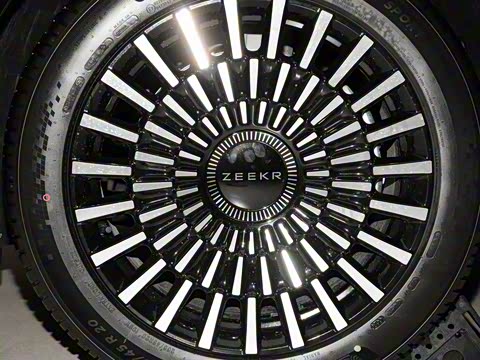 2024�� ���������� 140kWh