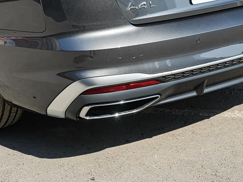 2025�� 200���������� 40 TFSI ʱ�ж�����