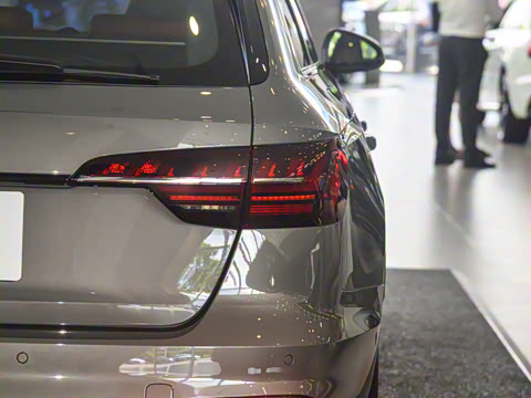 2025�� S4 Avant 3.0TFSI