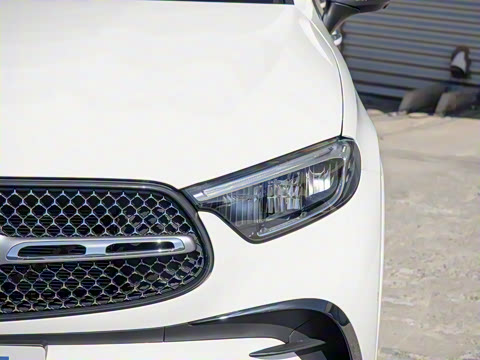 2025�� �Ŀ� GLC 300 L 4MATIC ������ 5��