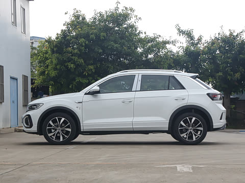 2025�� �Ŀ�� 300TSI DSG���������