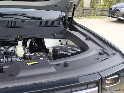 2025�� 2.0TD XWD����