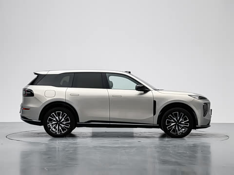 2025�� 215�����콢PLUS