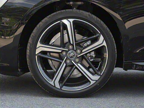 2025�� 200���������� 40 TFSI ����������