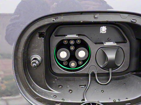 2025�� �Ǽݰ� DM-i 115KM ������