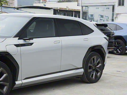 2025�� ����������Max