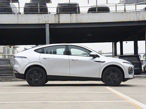 2025�� 625 ������ Max �Ƽ���