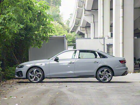 2025�� 200���������� 40 TFSI ���������� B&O ��ҹ��