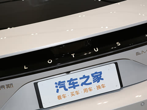 2025�� ��װ��