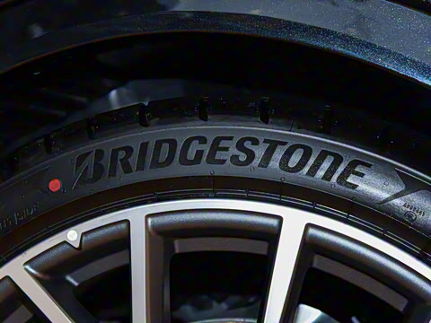 2023�� 3.0T Trofeo