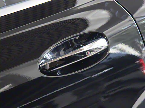 2025�� GLS 480 4MATIC