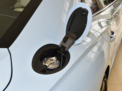 2024�� V8 Edition 8