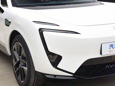 2025�� Ultra ���������