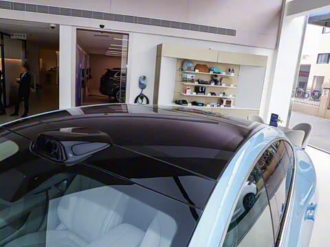 2025�� 855km Max