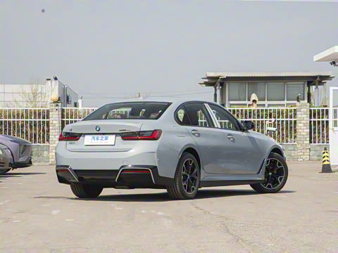 2025�� eDrive 40 L ��ҹ��װ