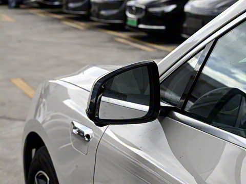 2025�� ����  Ultra ������