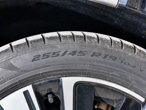 2025�� 702 �Ǽ�˫�������ٰ�