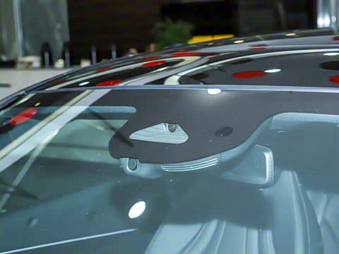 2025�� CLE 260 ���ܳ�