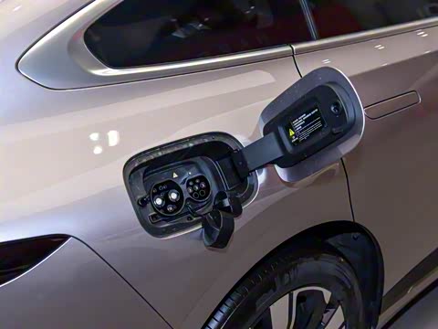 2025�� ��������� 525������