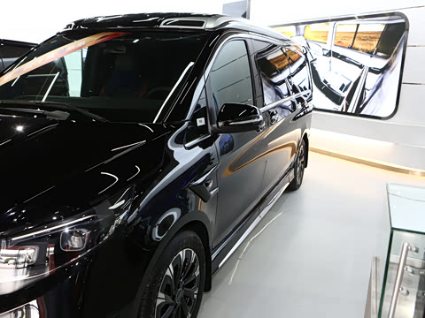 2025�� LS570TX ���