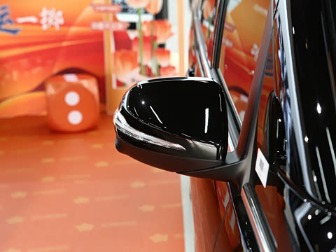 2025�� LS570TX ���