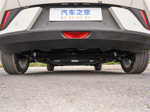 2025�� �Ǽݰ� 305km ���ɰ�