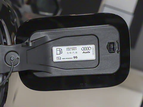 2025�� 40 TFSI quattro ����� ������װ 7��