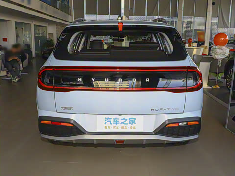 2023�� ��� 2.0L ����LUX