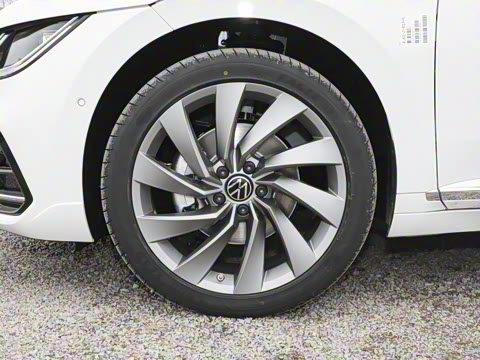 2025�� 380TSI ��Ŀ ������