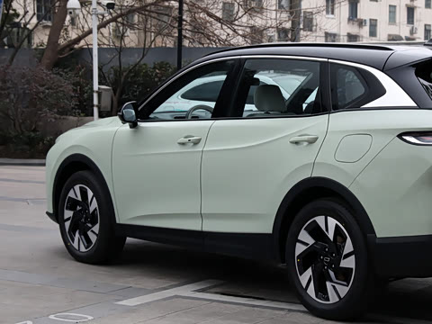 2025�� 210km ������