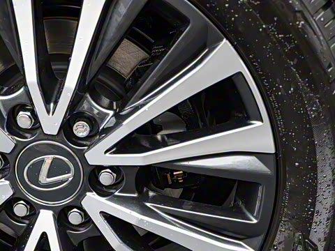 2025�� 700h ��;��