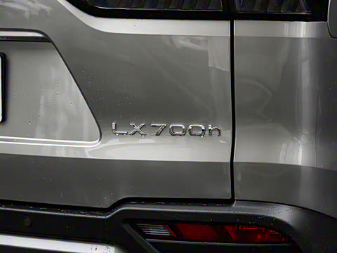 2025�� 700h ��;��