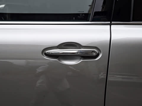 2025�� 700h ��;��