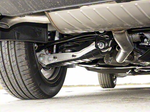 2025�� quattro 45�����ذ� 40 TFSI ʱ����