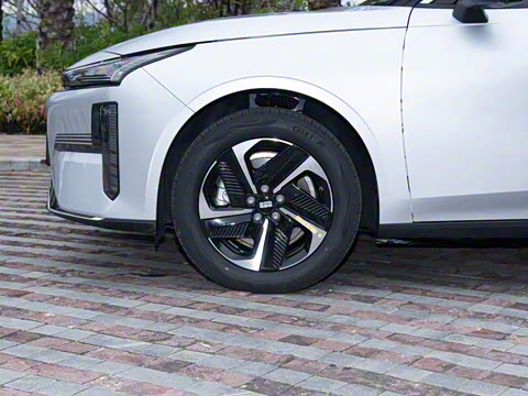 2025�� EM-i 140km ̽��+��