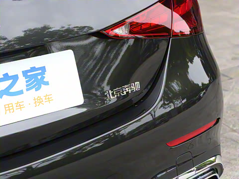 2024�� �Ŀ� C 200 L �˶���